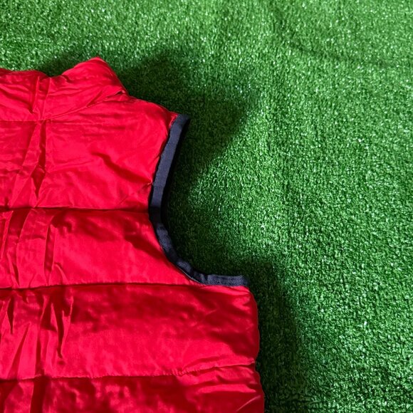 GAP Kids Modern Red Puffer Zipper Iconic Logo Sleeveless Jacket Vest Size XS 4-5 - Picture 15 of 15